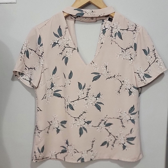 ❤️Dynamite leaf pattern Womens blouse - Picture 2 of 10